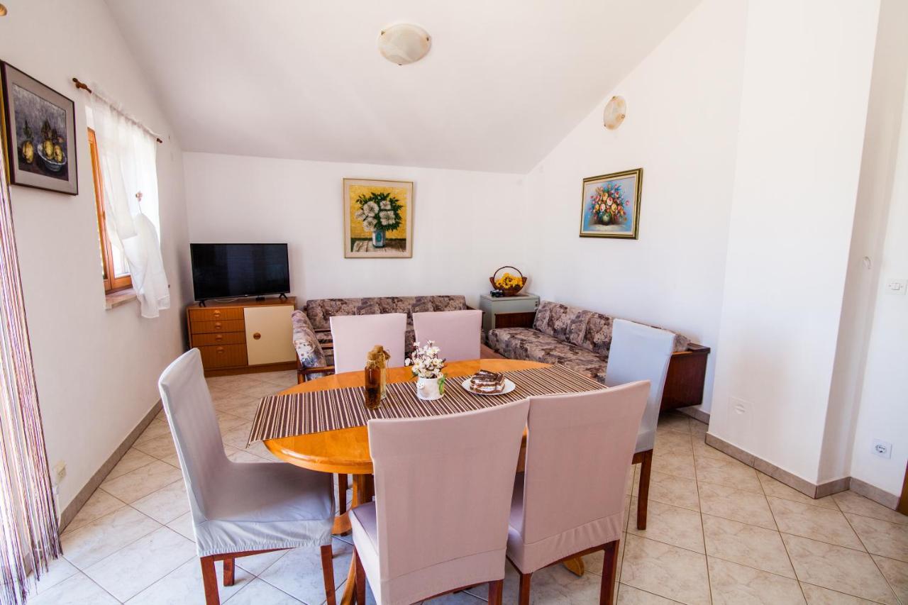 Apartman Kristina Appartement Banjole Buitenkant foto