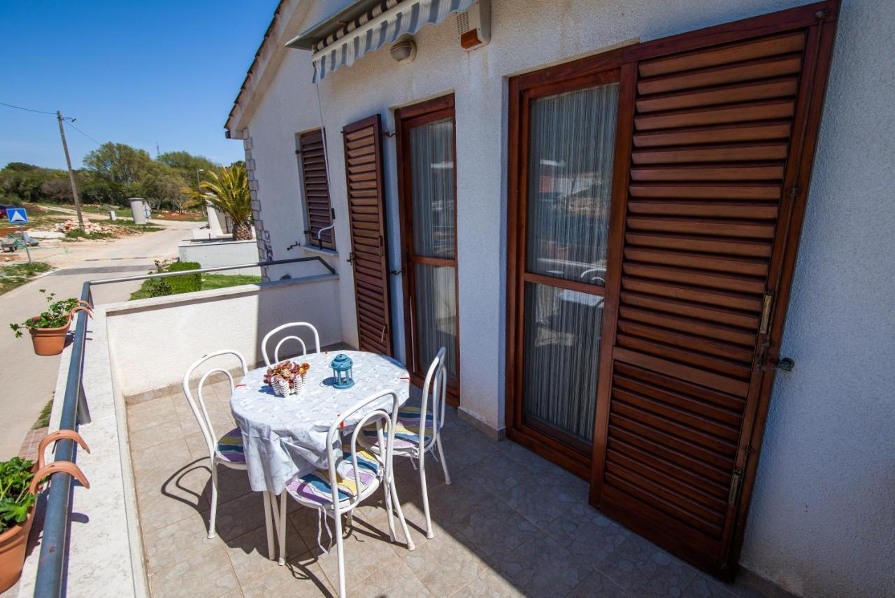 Apartman Kristina Appartement Banjole Buitenkant foto