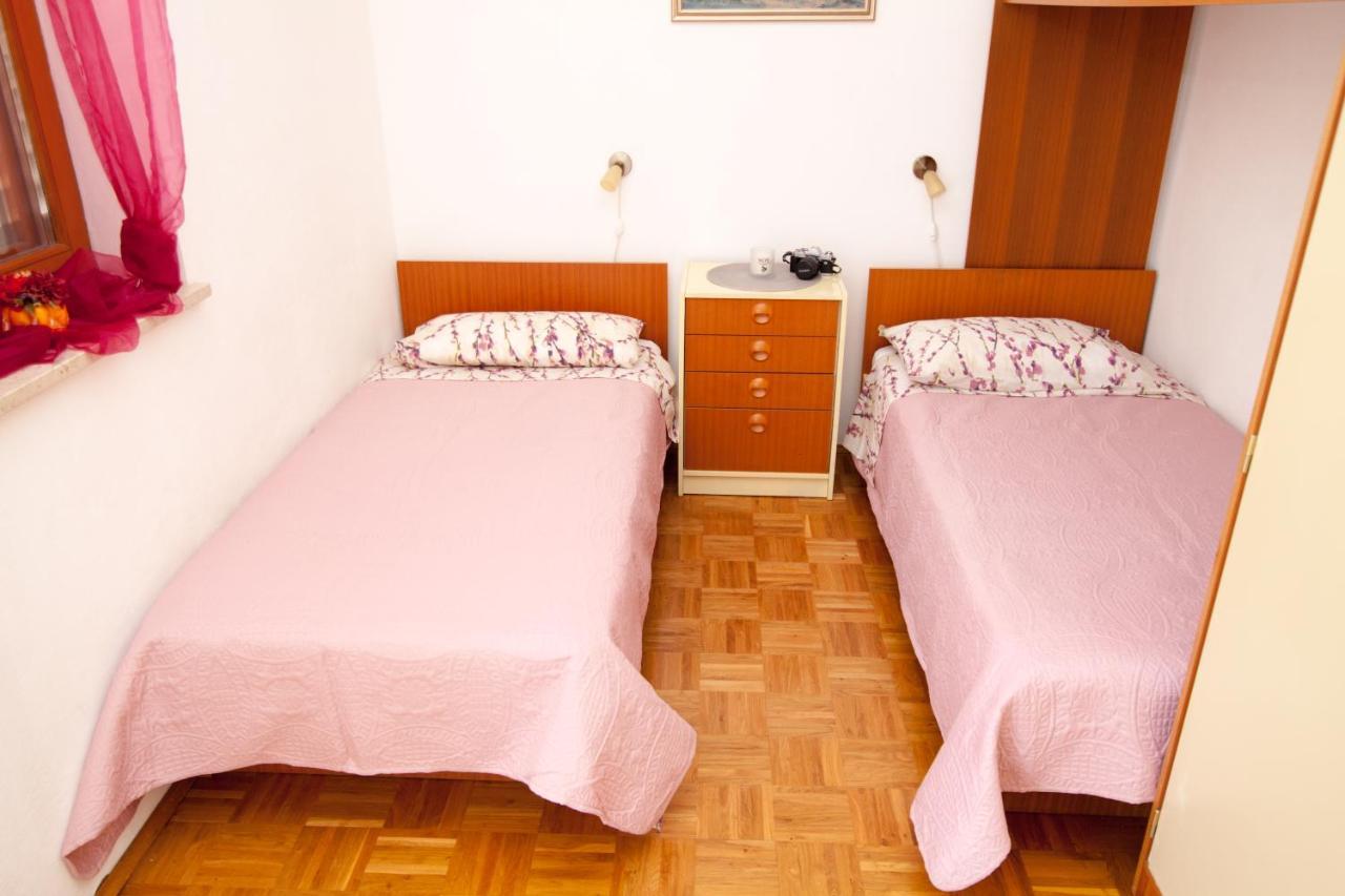 Apartman Kristina Appartement Banjole Buitenkant foto