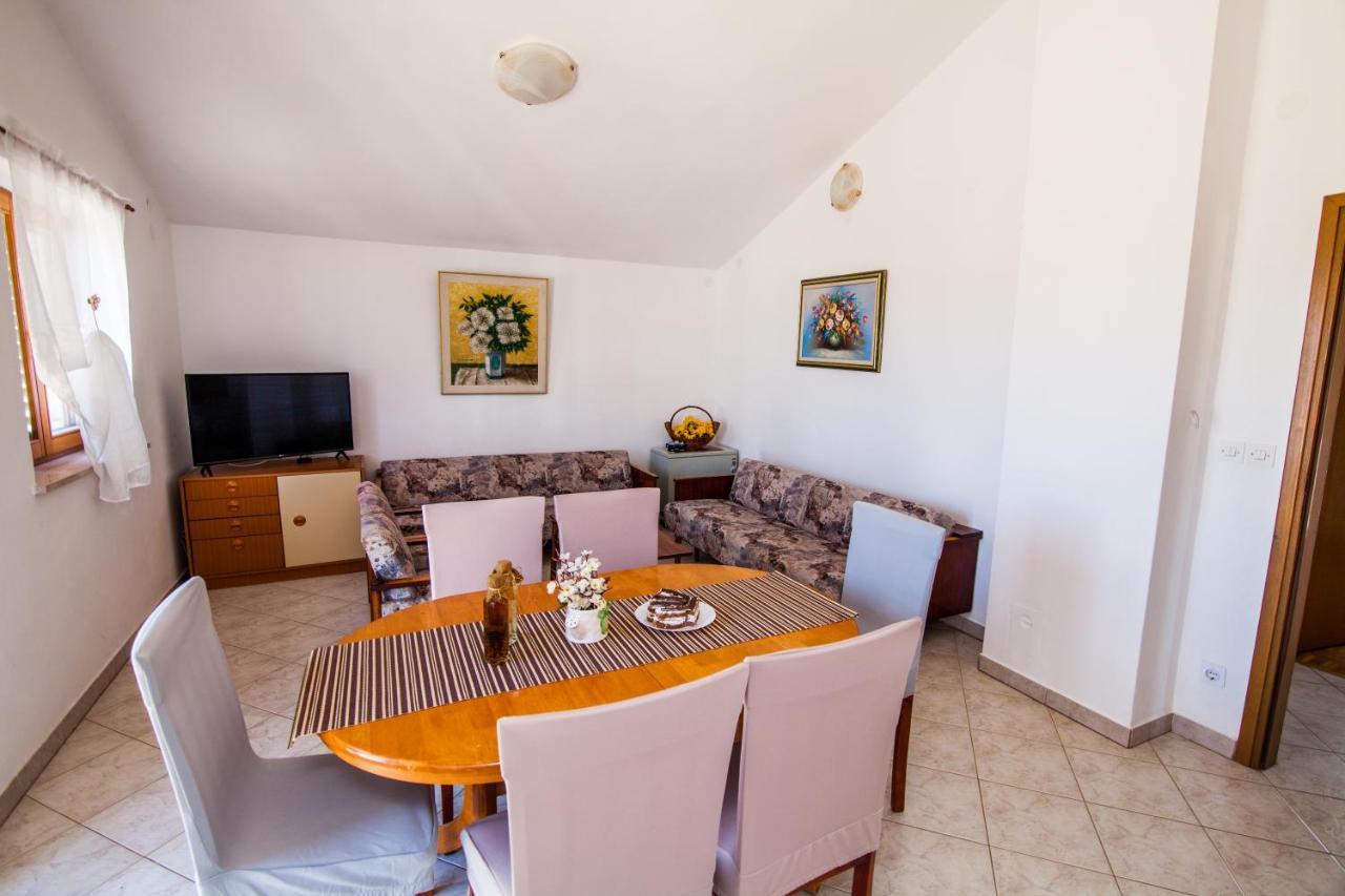 Apartman Kristina Appartement Banjole Buitenkant foto