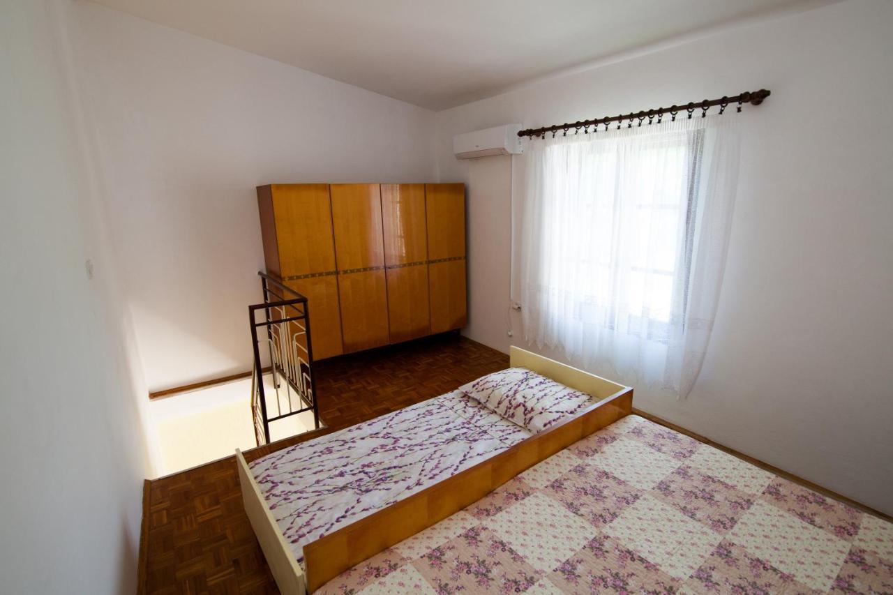 Apartman Kristina Appartement Banjole Buitenkant foto